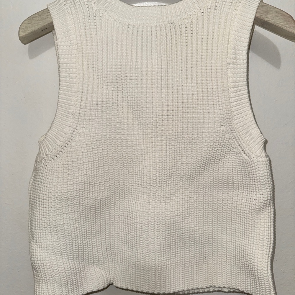 ✨ ROYALTY by Maluma | Chunky Knit Tank (XL) – Worn Once ✨ - Picture 3 of 4